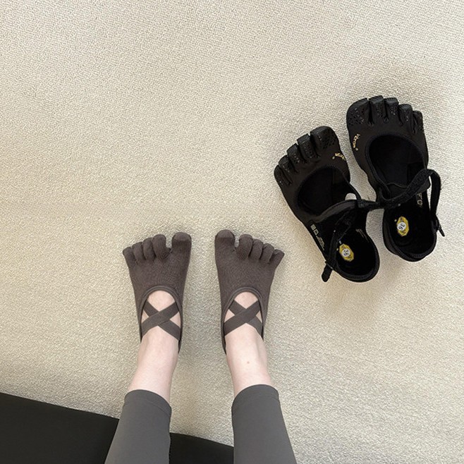 Home Pilates Yoga - Women's Criss-Cross Strappy Five-Toe Yoga Socks