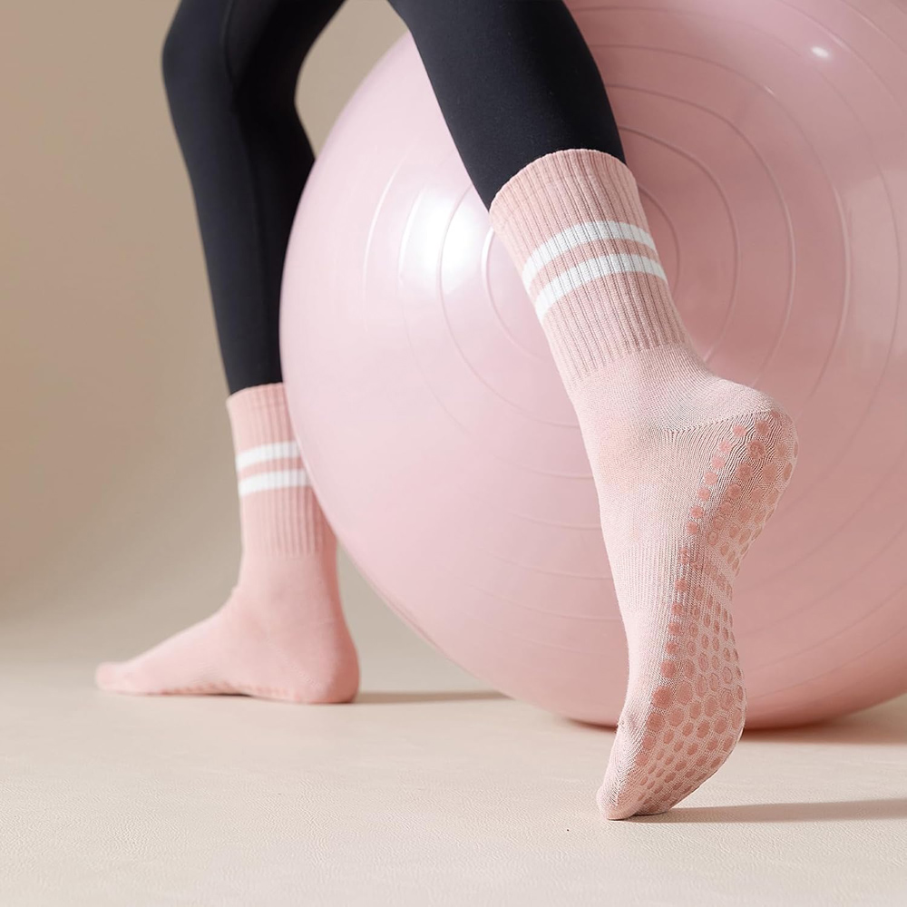 Yoga Pilates Socks with Grips  - огляд і ціна Pilates Yoga Ballet